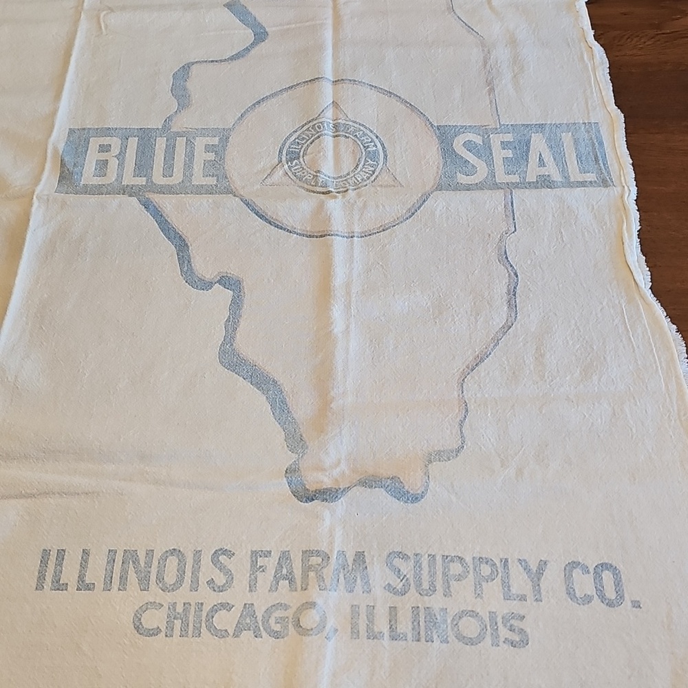 Blue Seal Illinois Farm Supply Co. Printed Feed Sack - Cream with Blue Logo - Picture 4 of 6